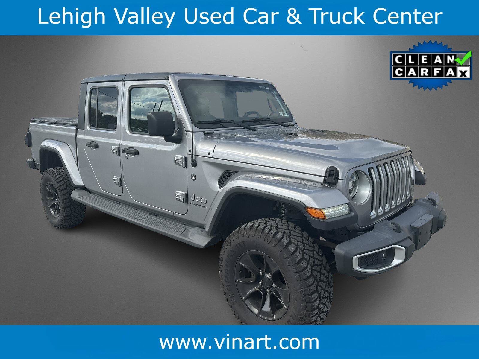 Used 2020 Jeep Gladiator Overland AWD/4WD image 1