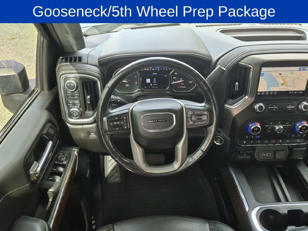 Used 2022 GMC Sierra 2500 Denali w/ Denali Ultimate Package AWD/4WD image 12