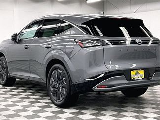 Used 2025 Nissan Murano Platinum video 2