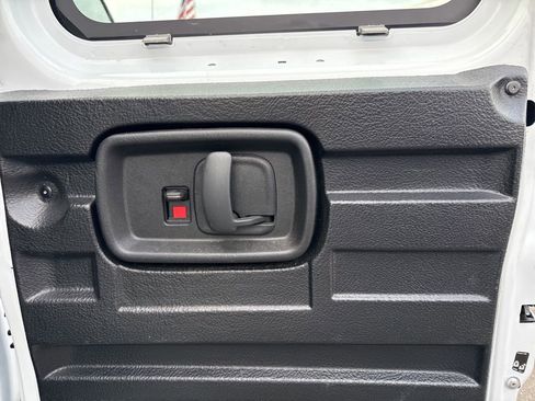 Used 2024 GMC Savana 2500 w/ Driver Convenience Package RWD image 23