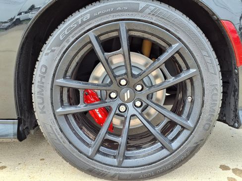 Certified 2023 Dodge Charger Scat Pack w/ Dynamics Package RWD image 38