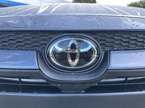 Used 2023 Toyota Corolla LE FWD image 10