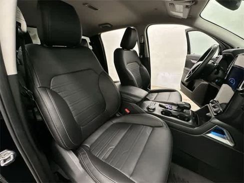 Used 2024 Ford Ranger Lariat w/ Trailer Tow Package image 22