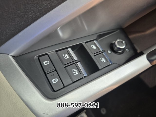 Used 2021 Audi Q3 2.0T Premium AWD/4WD image 31