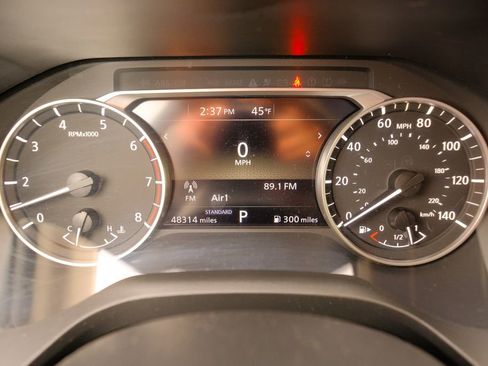 Used 2023 Nissan Rogue SV image 38