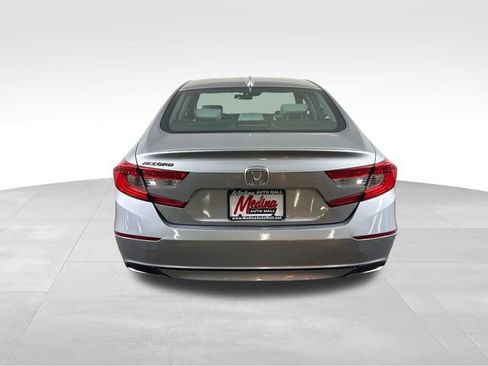 Used 2019 Honda Accord EX image 4