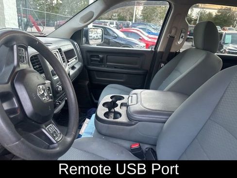 Used 2017 RAM 1500 Express w/ Express Value Package image 13