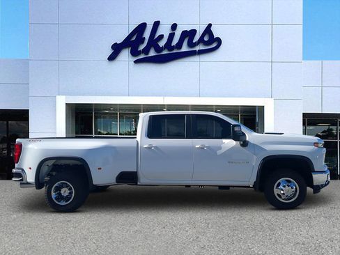 Used 2025 Chevrolet Silverado 3500 LT w/ All Star Edition image 1