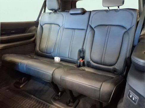 New 2026 Jeep Grand Wagoneer L Summit w/ Premium Group III image 8