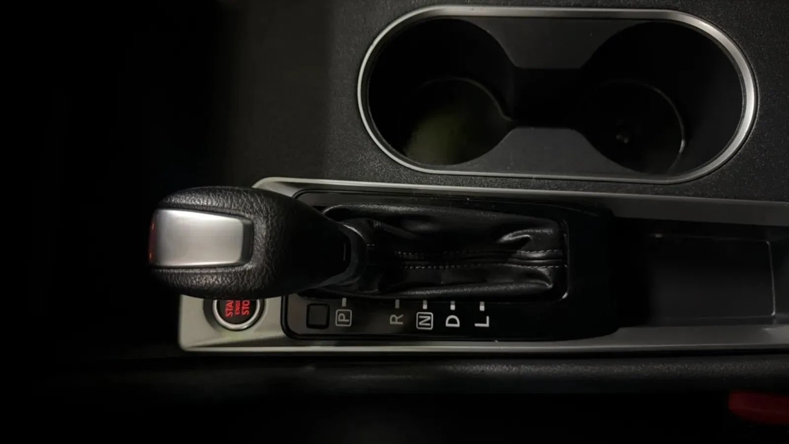 Used 2022 Nissan Altima 2.5 SV FWD image 12