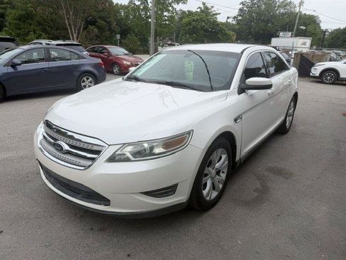 Used 2010 Ford Taurus SEL AWD/4WD image 2