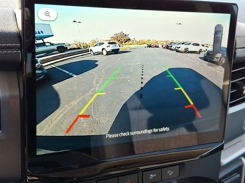 Used 2024 Ford Expedition Max XLT image 21