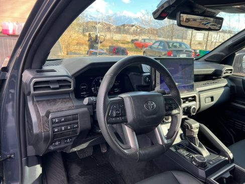 Used 2024 Toyota Tacoma Limited image 19