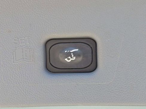 Used 2022 Lincoln Nautilus Reserve w/ Equipment Group 201A FWD image 14