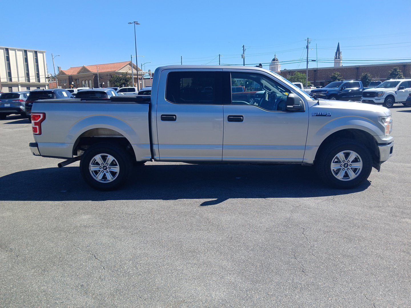Used 2020 Ford F150 XLT w/ Trailer Tow Package AWD/4WD image 3