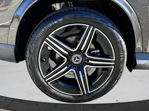 Used 2023 Mercedes-Benz GLC 300 image 36