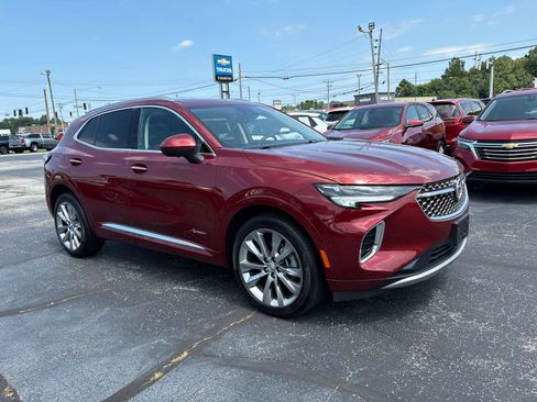 Used 2023 Buick Envision Avenir AWD/4WD image 9