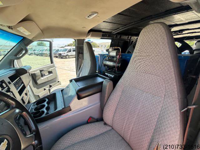 Used 2019 Chevrolet Express 3500 Extended w/ Driver Convenience Package RWD image 20