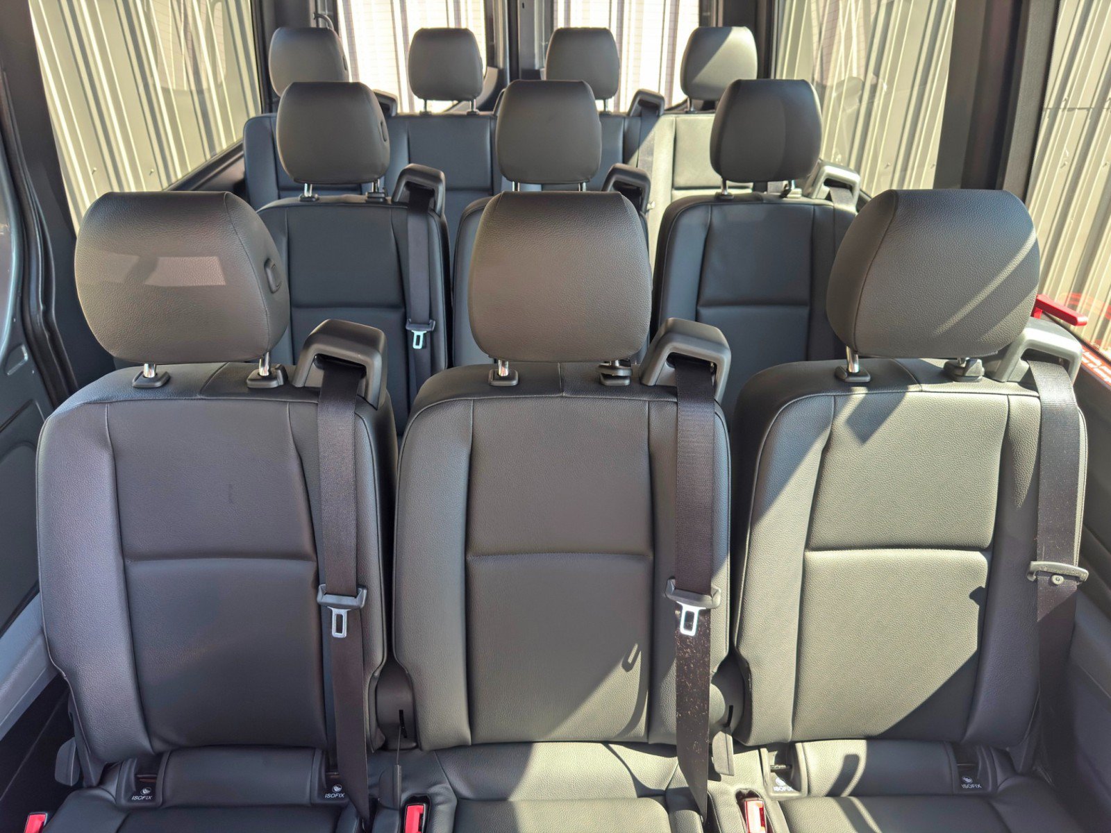 Used 2023 Mercedes-Benz Sprinter 2500 image 40
