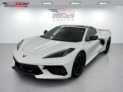 Used 2024 Chevrolet Corvette Stingray Coupe w/ 1LT RWD image 1