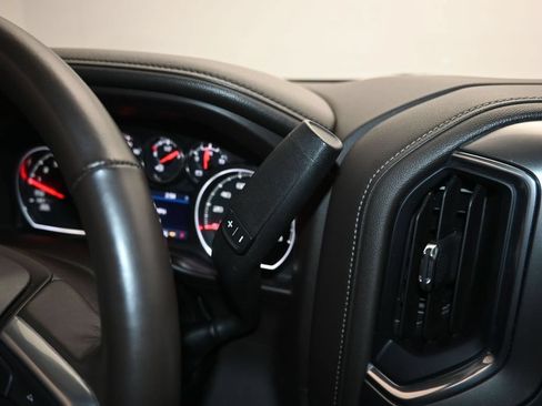 Used 2020 Chevrolet Silverado 1500 LTZ AWD/4WD image 19