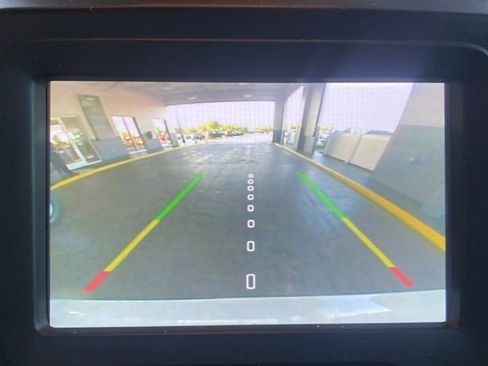 Used 2020 Jeep Renegade Latitude image 22