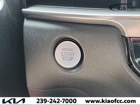 New 2026 Kia Sorento LX FWD image 30