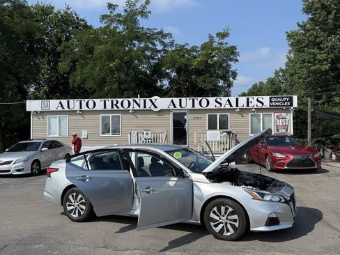 Used 2020 Nissan Altima 2.5 S FWD image 22