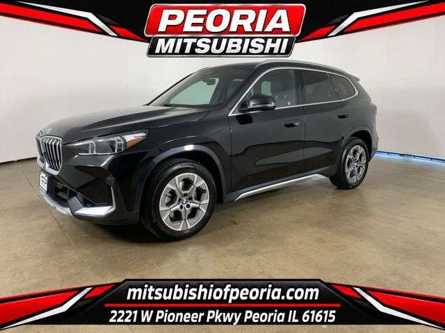 Used 2025 BMW X1 xDrive28i AWD/4WD image 1