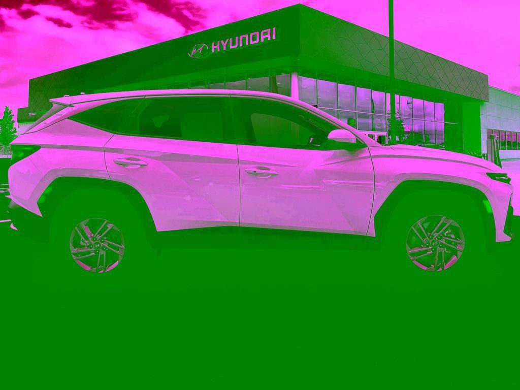New 2025 Hyundai Tucson SE FWD image 9