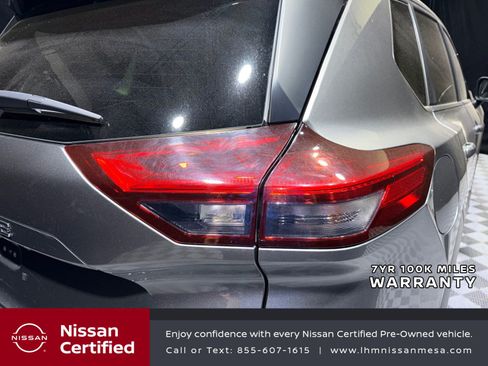 Certified 2023 Nissan Rogue SV FWD image 29