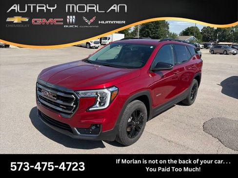 Used 2024 GMC Terrain AT4 AWD/4WD image 1