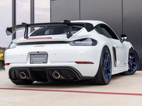 Used 2025 Porsche 718 Cayman GT4 RS image 19