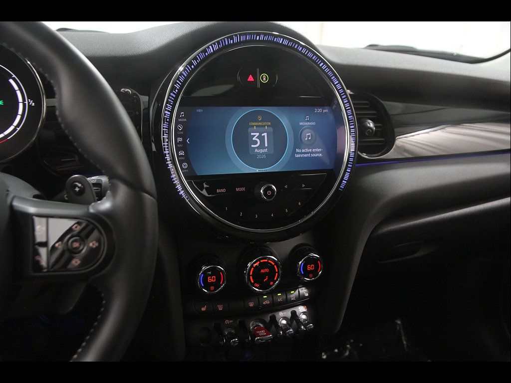 Used 2024 MINI Cooper S FWD image 9