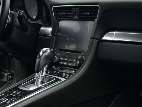 Used 2017 Porsche 911 Carrera image 54