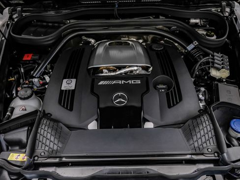 Used 2025 Mercedes-Benz G 63 AMG 4MATIC image 3