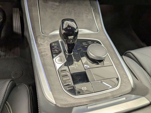 Certified 2023 BMW X5 sDrive40i w/ Premium Package image 20