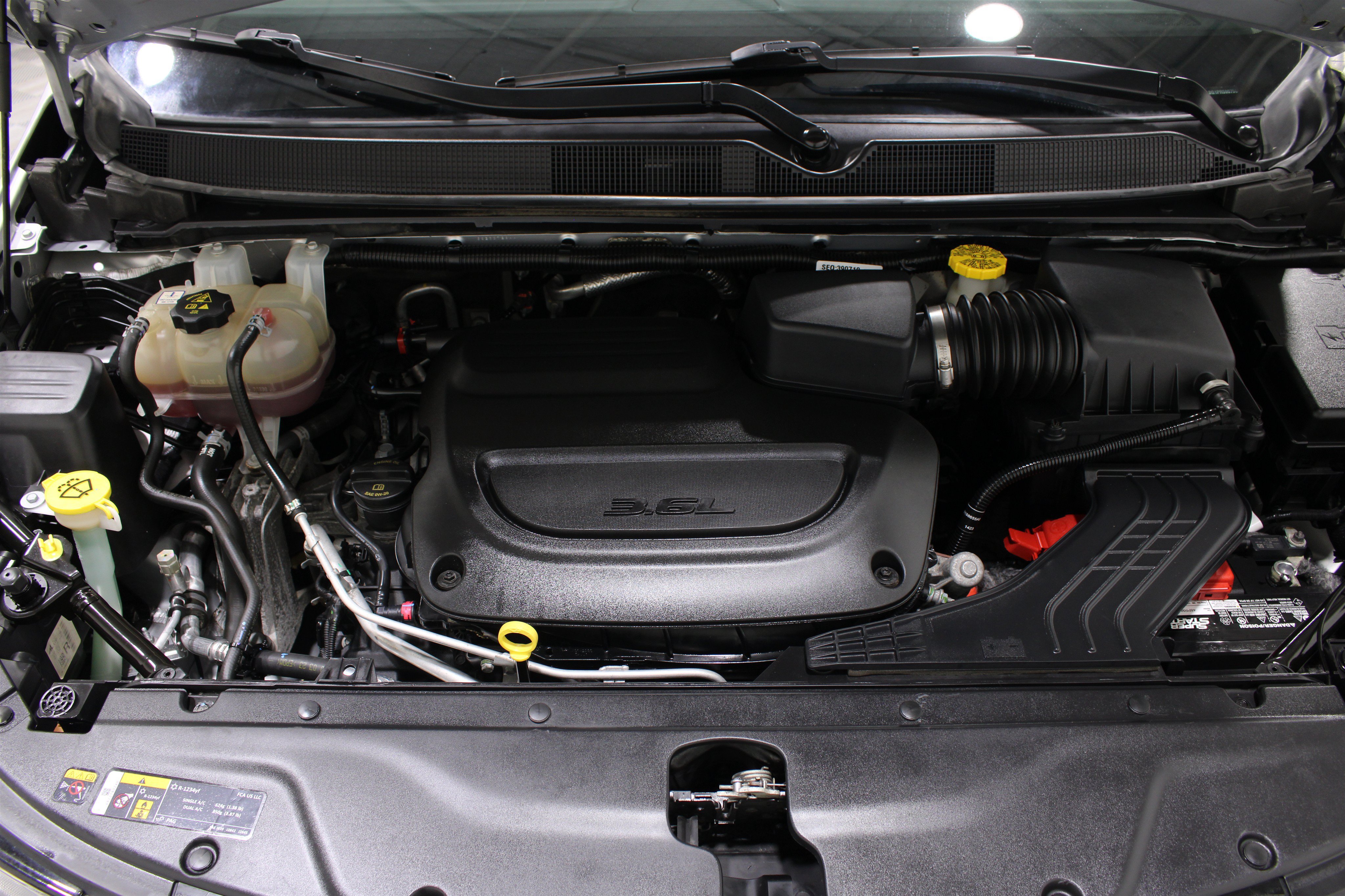 Used 2023 Chrysler Pacifica Touring-L FWD image 41