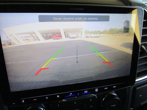 Used 2015 Ford F150 XLT w/ Equipment Group 302A Luxury image 41