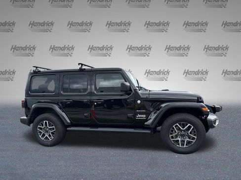 Used 2024 Jeep Wrangler Unlimited Sahara w/ Safety Group AWD/4WD image 9