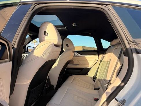 Used 2023 BMW i4 eDrive40 RWD image 13