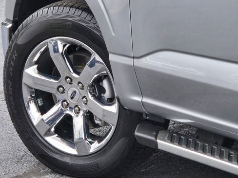 Certified 2022 Ford F150 XLT w/ Equipment Group 302A High image 14