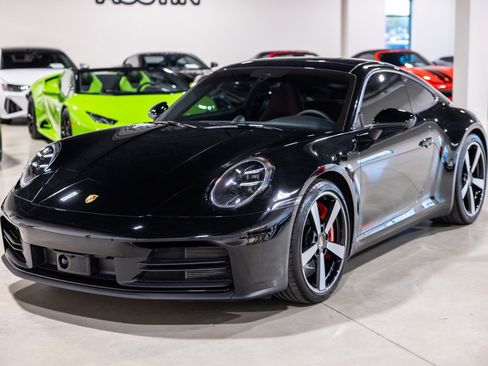 Used 2025 Porsche 911 Carrera S RWD image 12