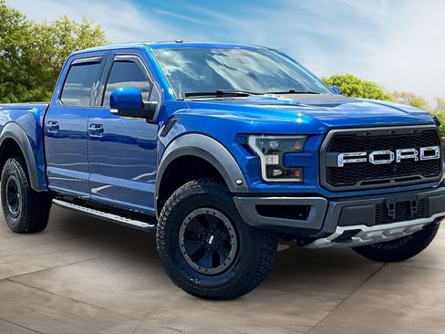 Used 2017 Ford F150 Raptor w/ Equipment Group 802A Luxury AWD/4WD image 11