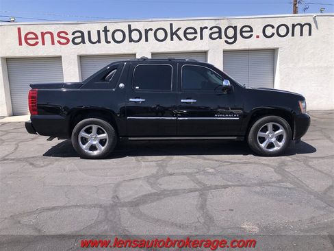 Used 2013 Chevrolet Avalanche LTZ AWD/4WD image 1