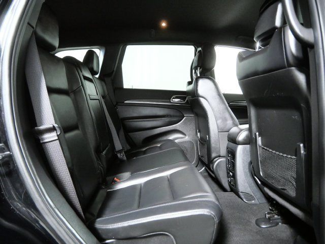 Used 2019 Jeep Grand Cherokee Limited AWD/4WD image 11