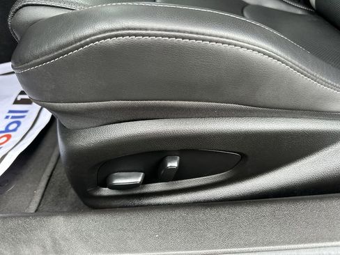 Used 2022 Chevrolet Camaro LT w/ Redline Edition image 12