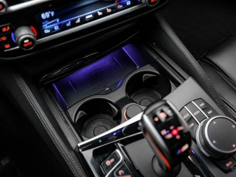 Used 2020 BMW M5 Competition Rare Factory Color w/ Executive Package image 81