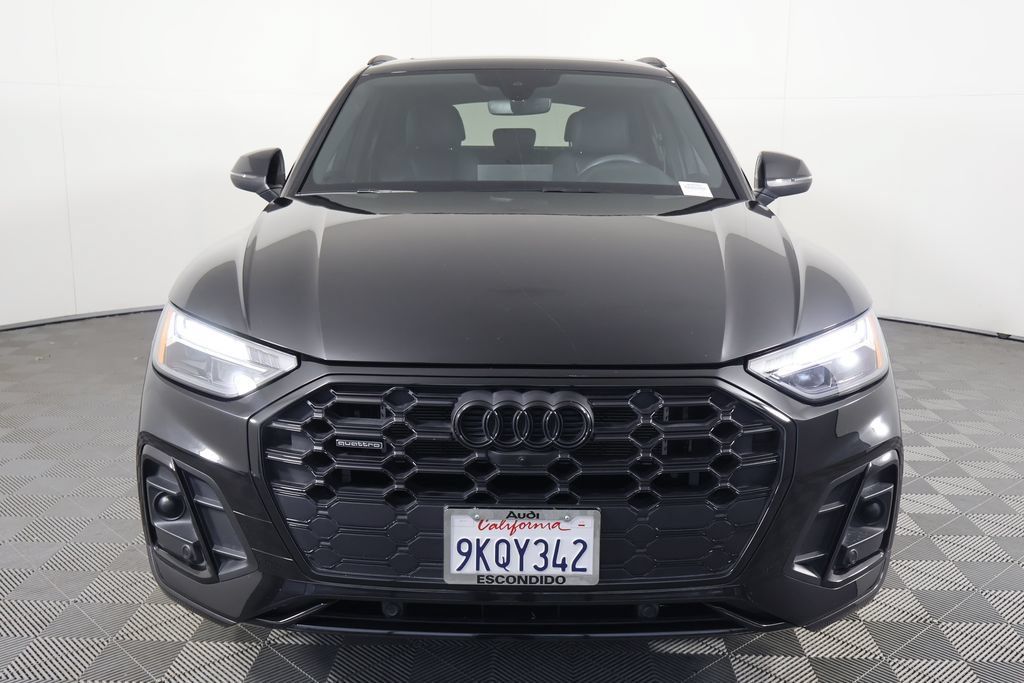 Used 2024 Audi Q5 e Premium Plus AWD/4WD image 2