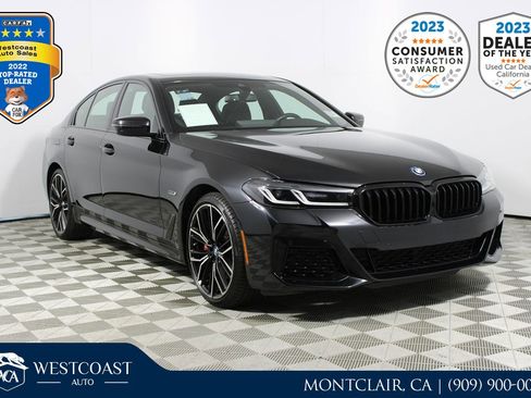 Used 2023 BMW 530e w/ M Sport Package image 1